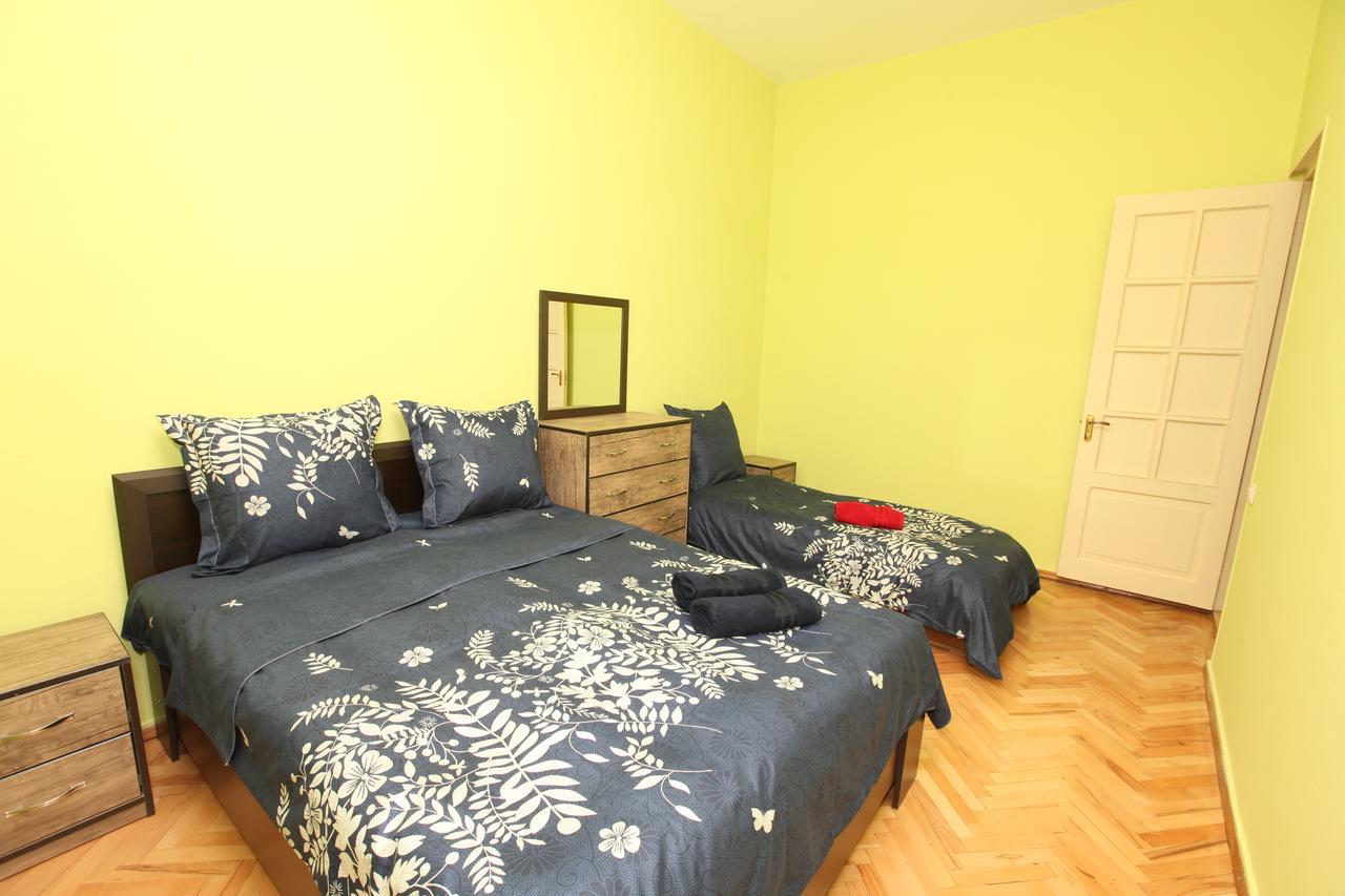 Apartment At Stalin House Tbilisi Zewnętrze zdjęcie