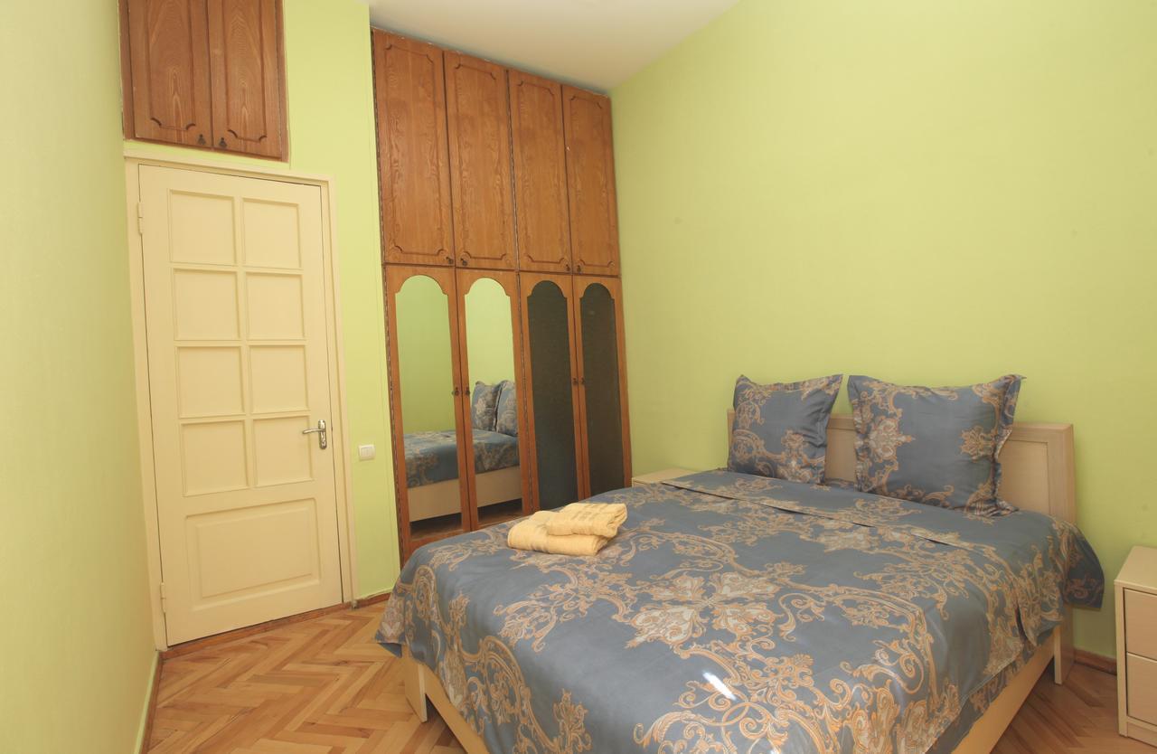 Apartment At Stalin House Tbilisi Zewnętrze zdjęcie